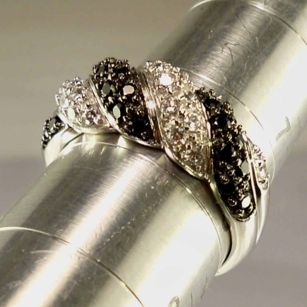 New 14K White Gold, Rope Black, White Cubic Zirconias Designer Ring